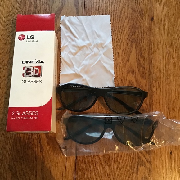 LG 2 Cinema 3D glasses - Picture 1 of 1